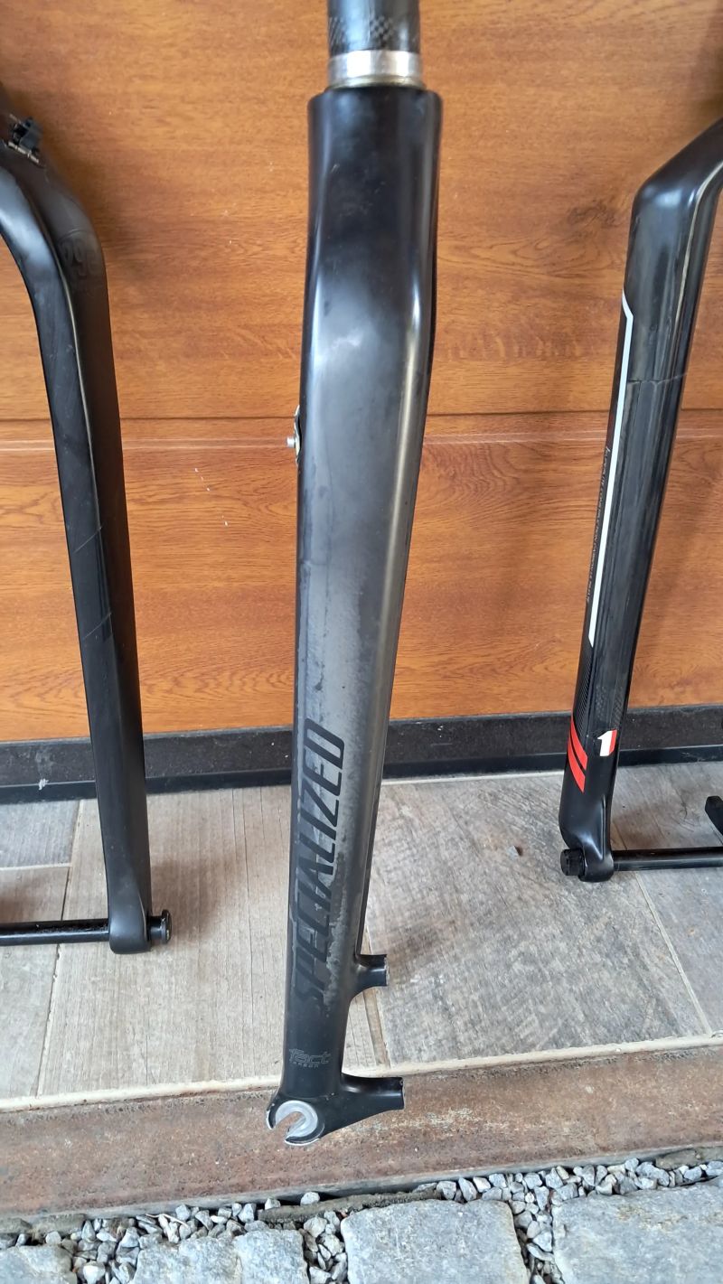 karbonové vidlice MTB 29"