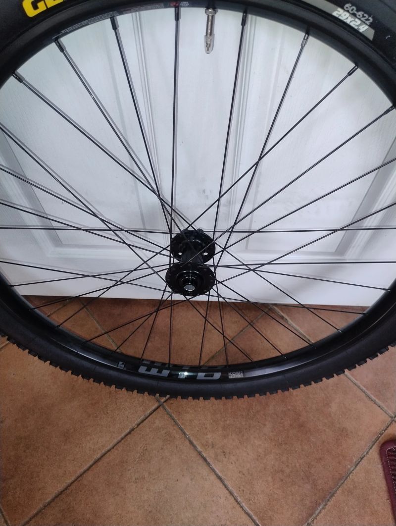 WTB Kom Trail i30 tcs Nové