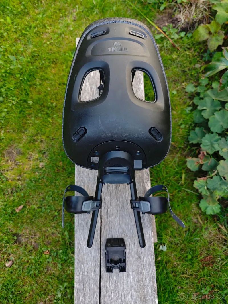 Thule Yepp Nexxt 2 Mini – černá