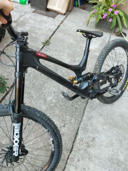 Specialized Demo 8 I carbon
