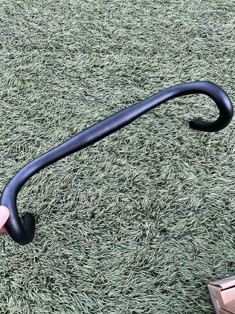 Řídítka na silniční kolo Specialized