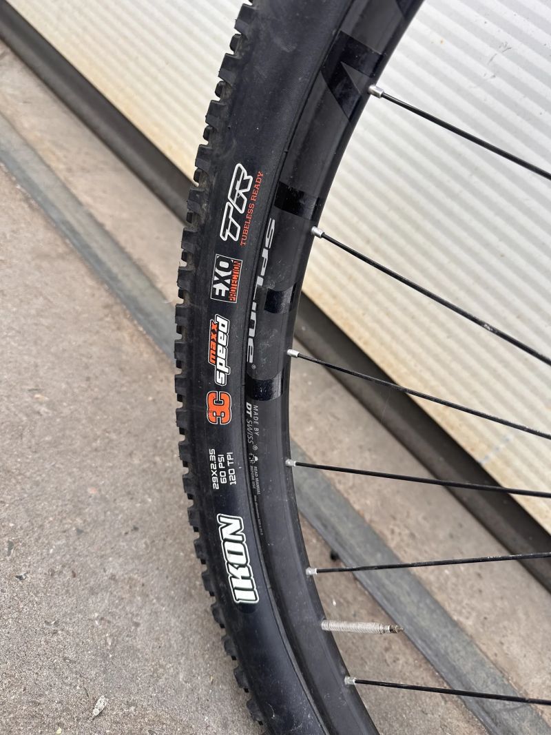 Canyon Lux CF 9.9 Team