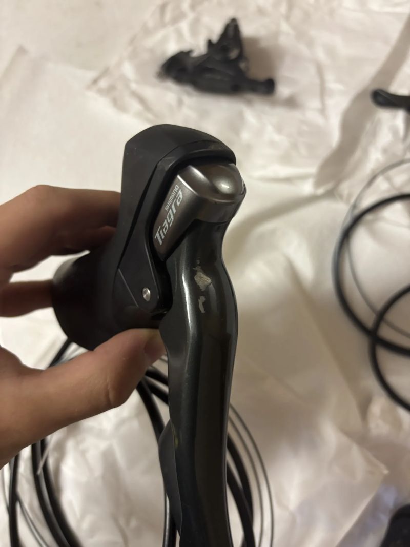 Shimano tiagra páky + třmeny