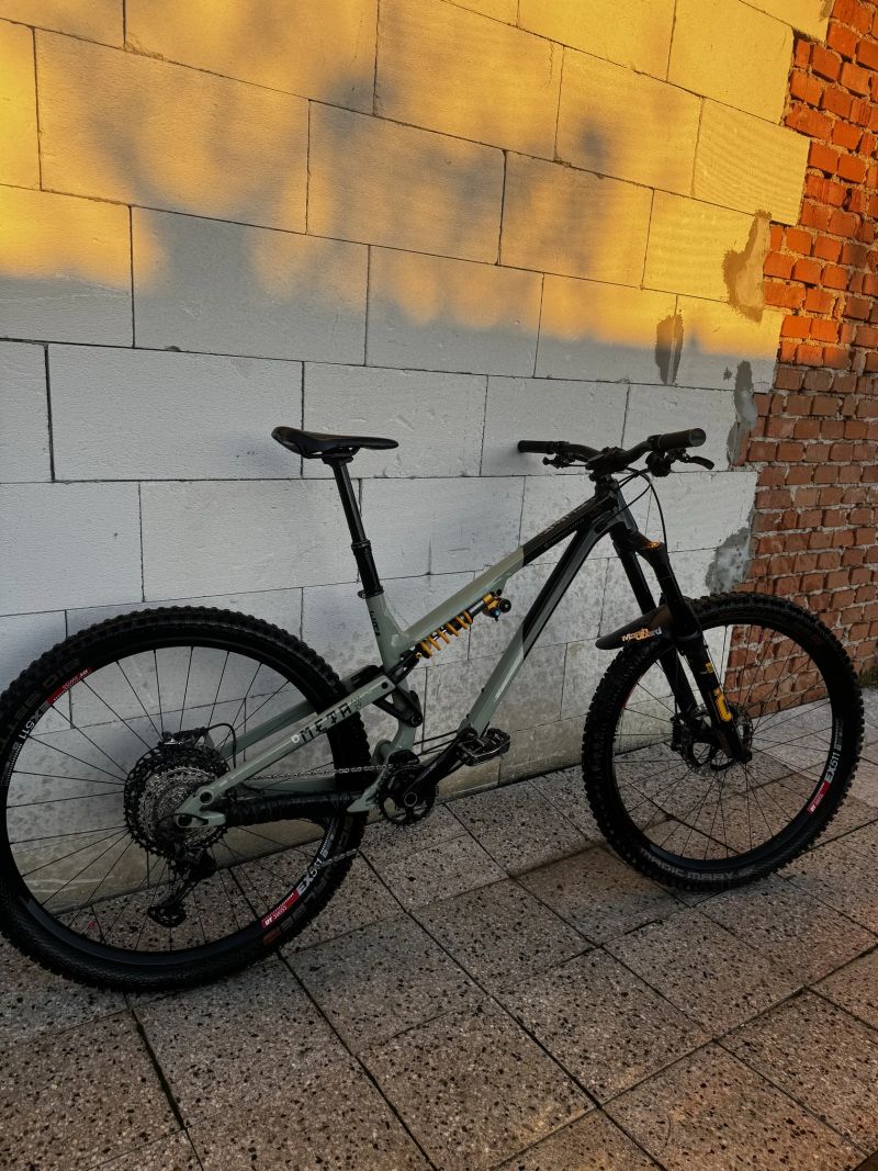 COMMENCAL META AM 29 ÖHLINS ED