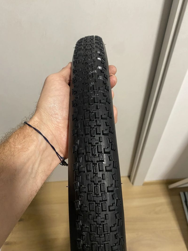 Plaste Maxxis Rambler 700x45c exo TR