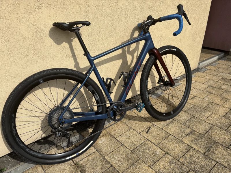 Prodám Quint gravel vel L /56. 