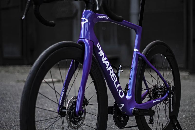 Pinarello F MY25 2025, Shimano Ultegra Di2 2x12, FastWay Carbon