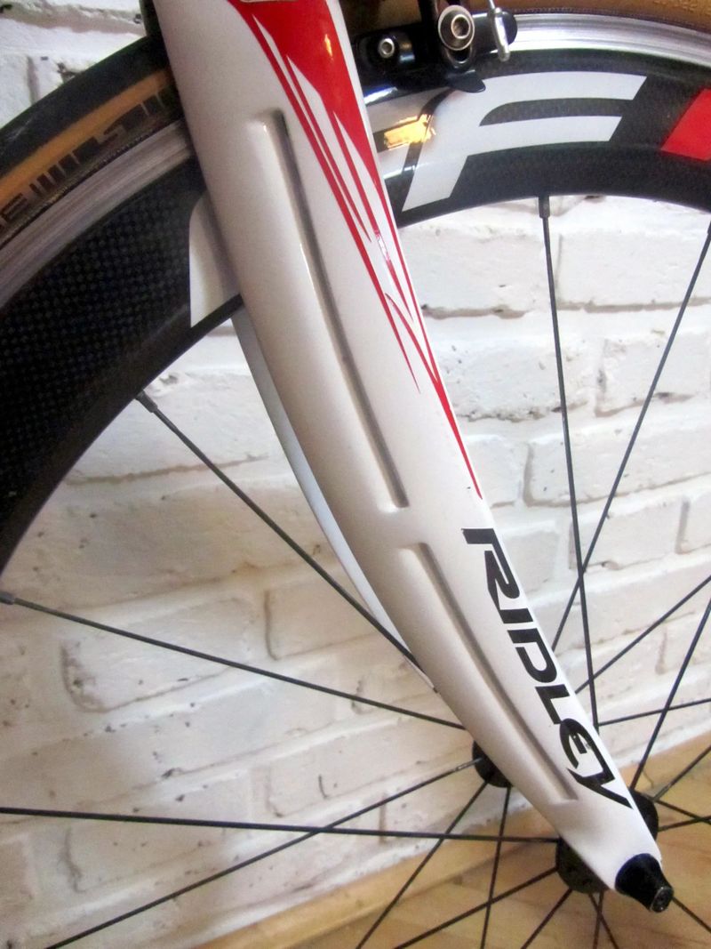 RIDLEY NOAH na Campagnolo CHORUS, 58 cm. Super stav