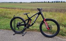 Trek Session
