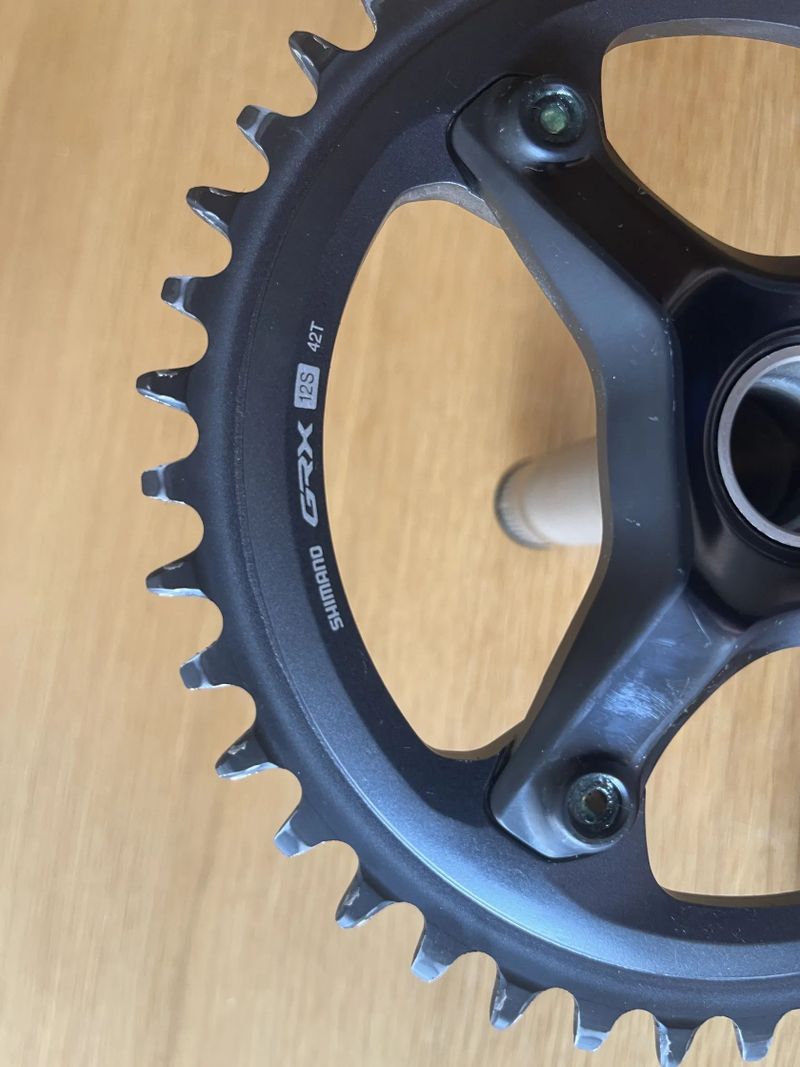 Kliky Shimano GRX 810/820 42z, 175 mm