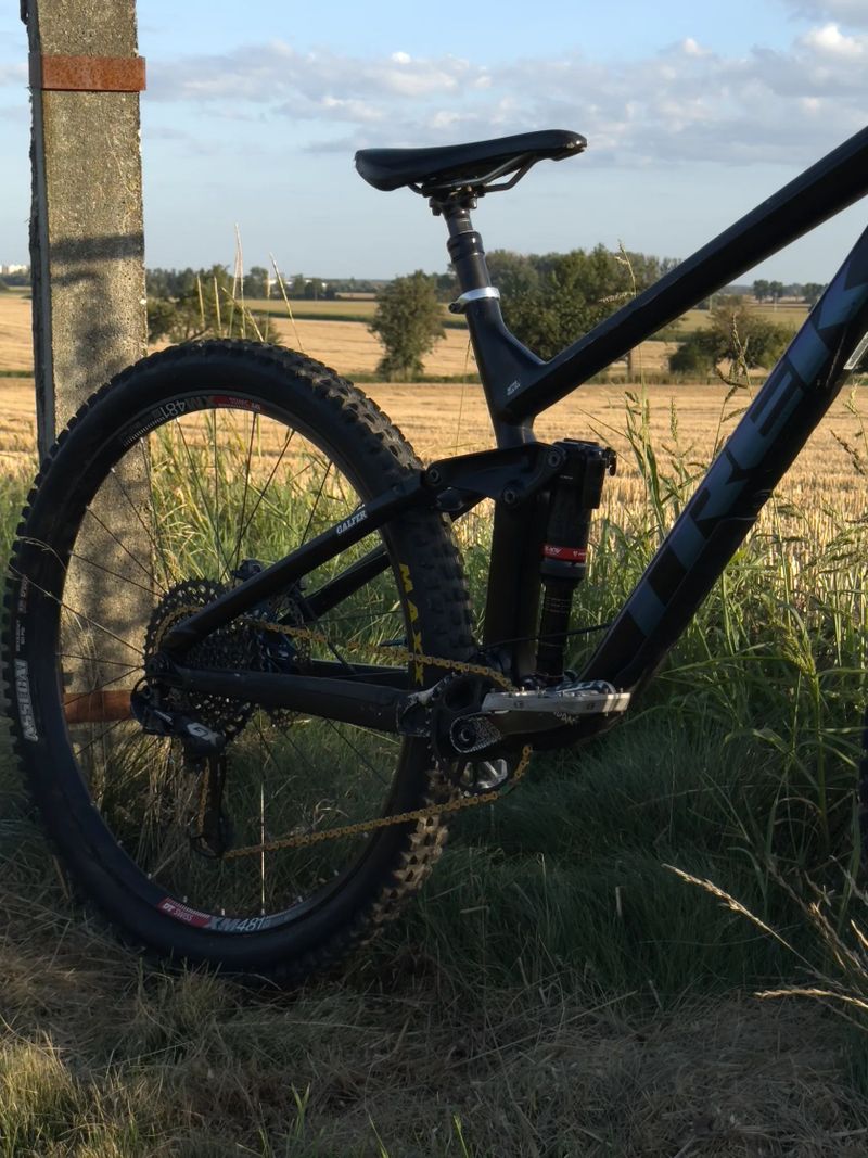 Trek slash 8 2020 M/L