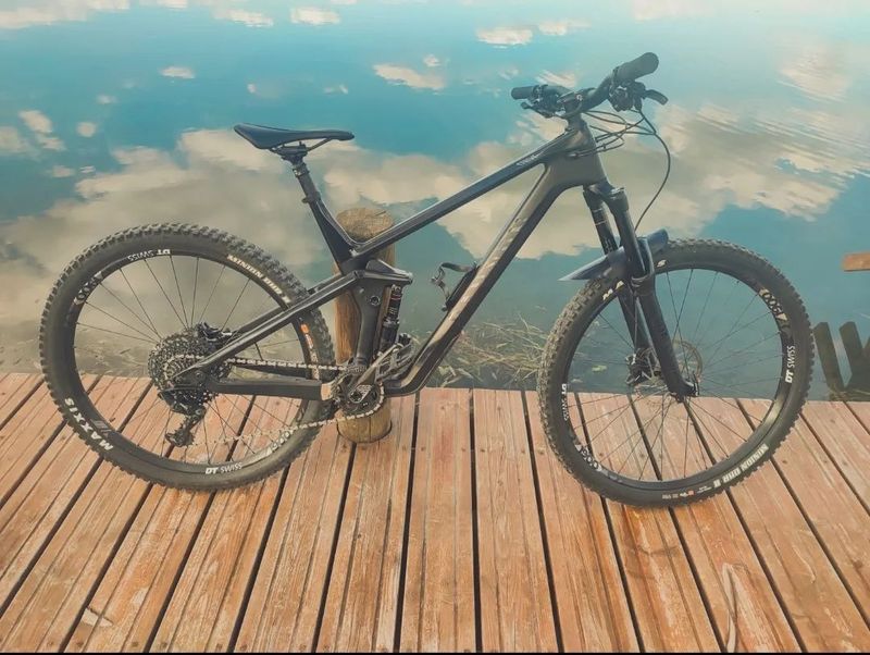 Canyon Strive CF