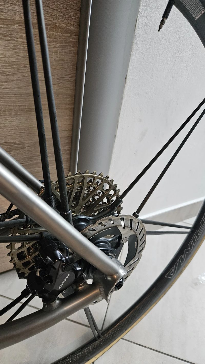 DedacciaiStrada Titanio Road 25 DISC