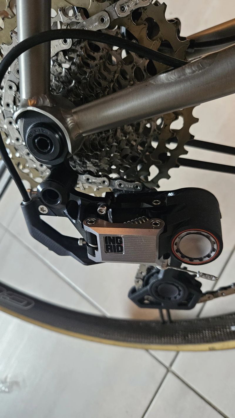 DedacciaiStrada Titanio Road 25 DISC