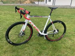 Cube Cross Race