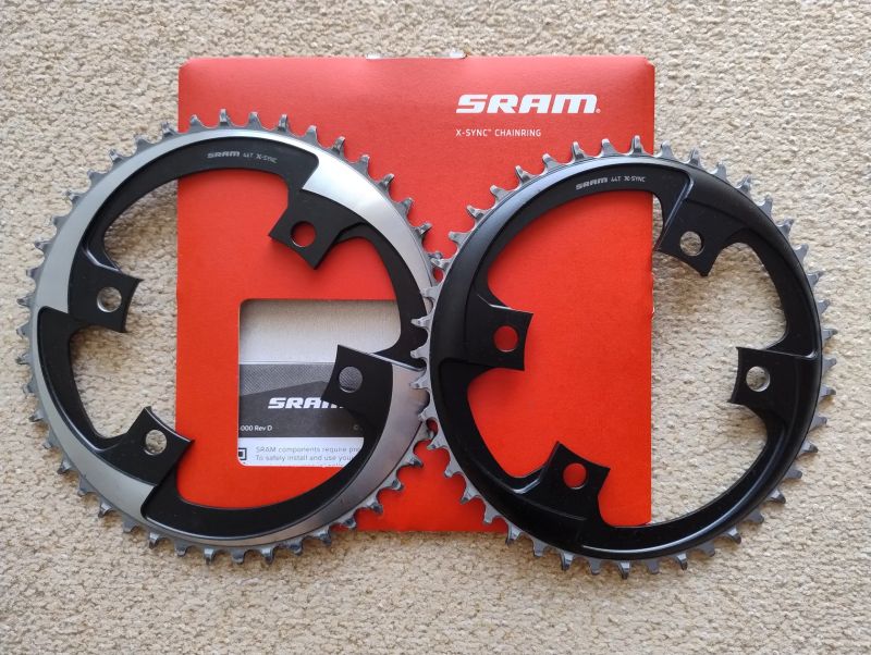 Převodníky SRAM Road 107BCD X-SYNC 46 a 44 zubů