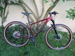 Nové 29" kolo na rámu MRX Sport TB25 17", Deore1x11, vzduch. vidlice Manitou Markhor, pevná osa