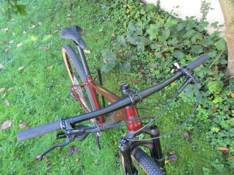 Nové 29" kolo na rámu MRX Sport TB25 17", Deore1x11, vzduch. vidlice Manitou Markhor, pevná osa