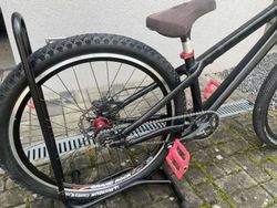 Dirtové kolo Specialized P3