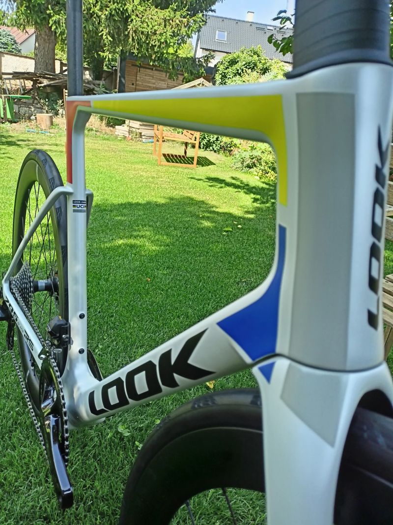 Silniční karbonové kolo Look 795 Blade