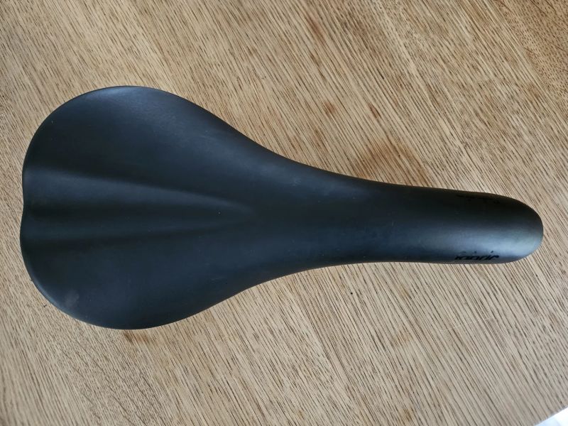 Sedlo Fabric