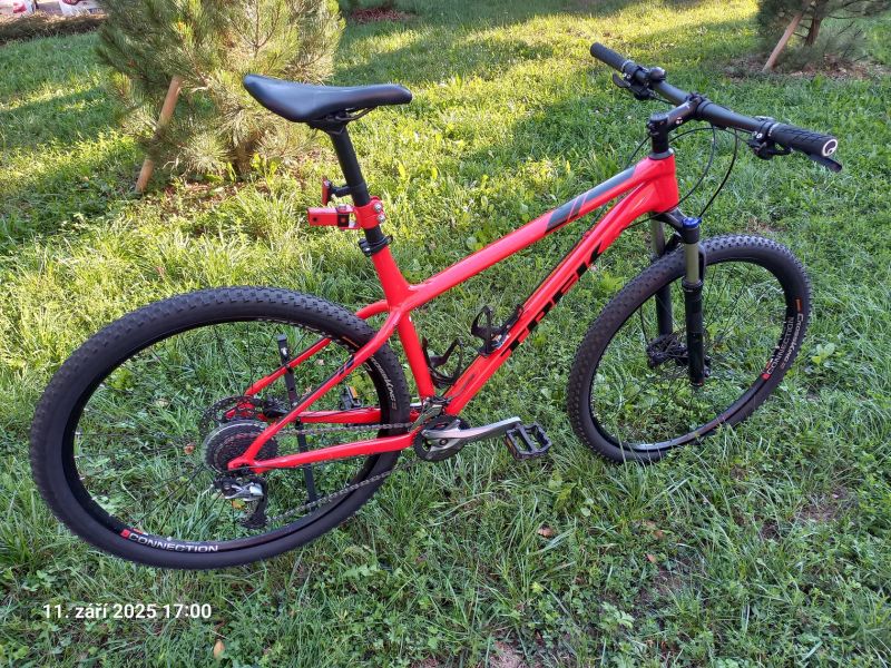 Trek X-Caliber 7