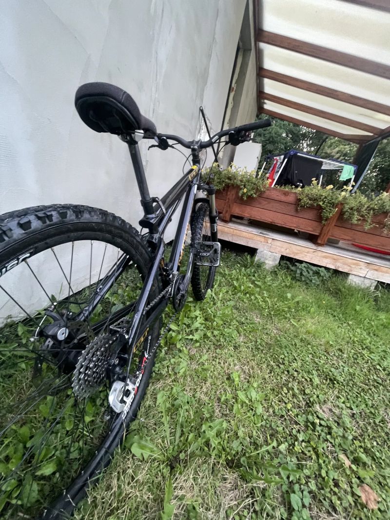 GT GT CHUCKER 2.0