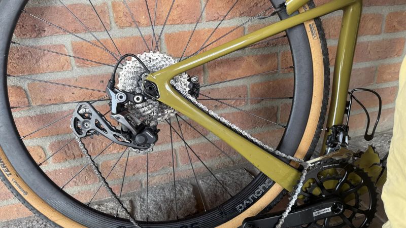 Cannondale SuperSix Evo SE 2 crash