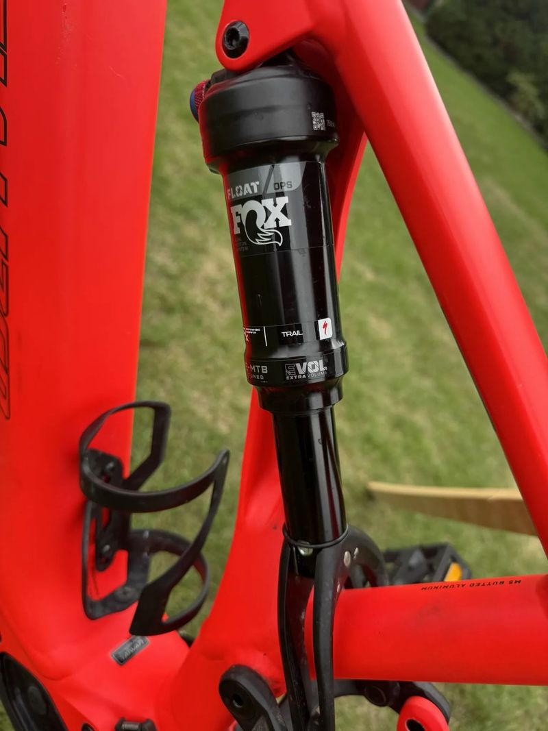 Specialized Turbo Levo SL 29” celoodpružené lehké elektrokolo velikost M