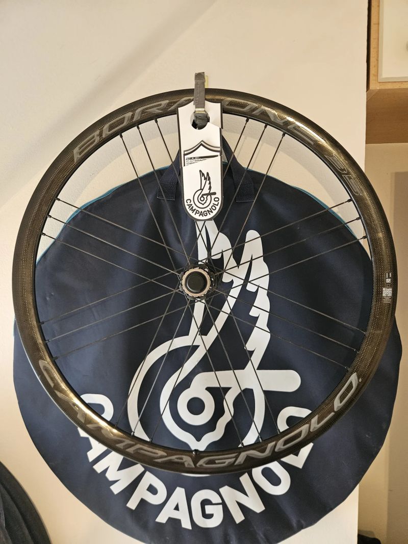 Karbonová kola Campagnolo Bora One 35 disc