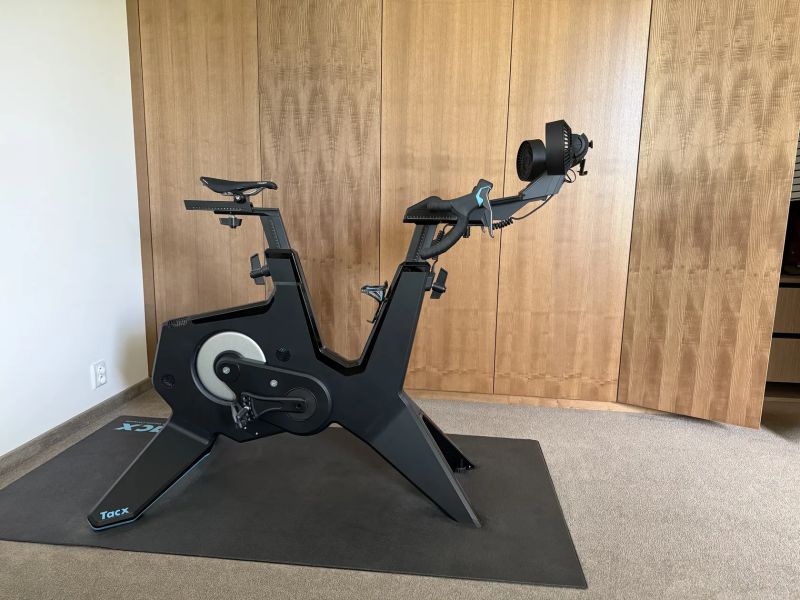 Tacx Neo Bike Plus
