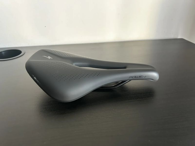 Sedlo Specialized Power 143mm