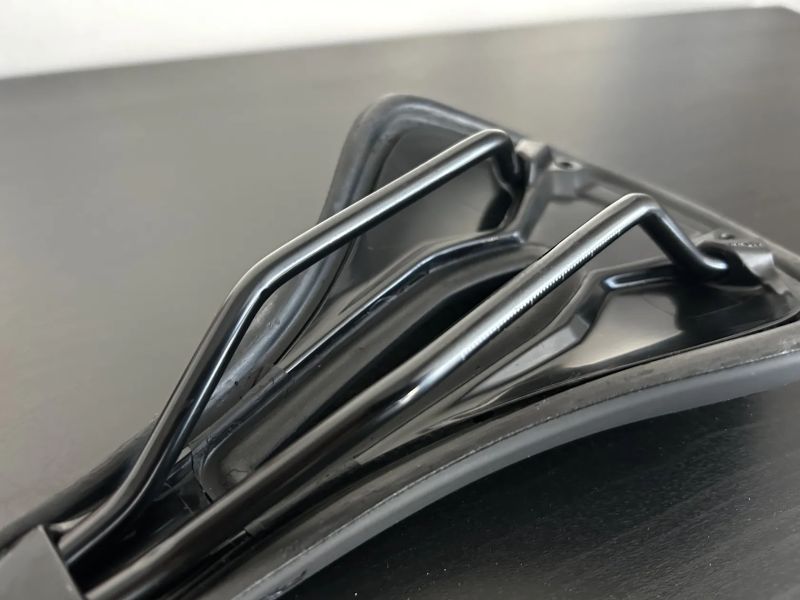 Sedlo Specialized Power 143mm