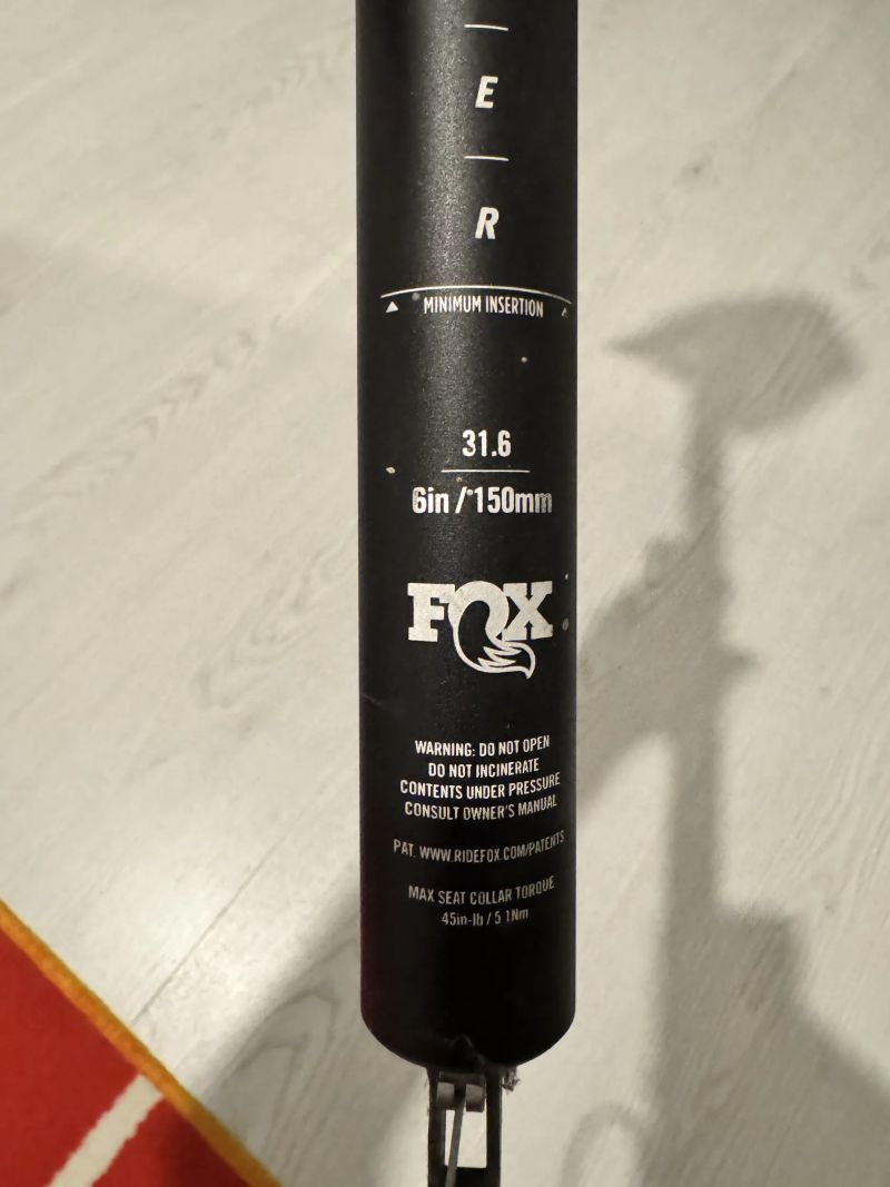 Teleskopická sedlovka Fox+sedlo Syncros