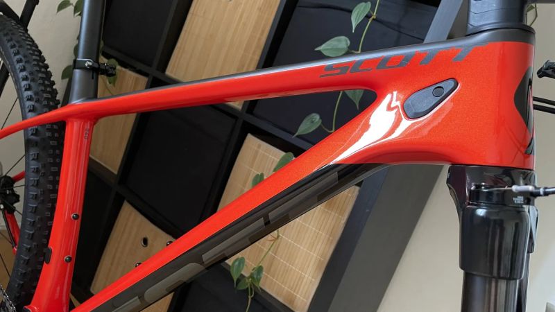 Scott 940 carbon Red / vel.M / Sram Eagle 1x12 / zánovní
