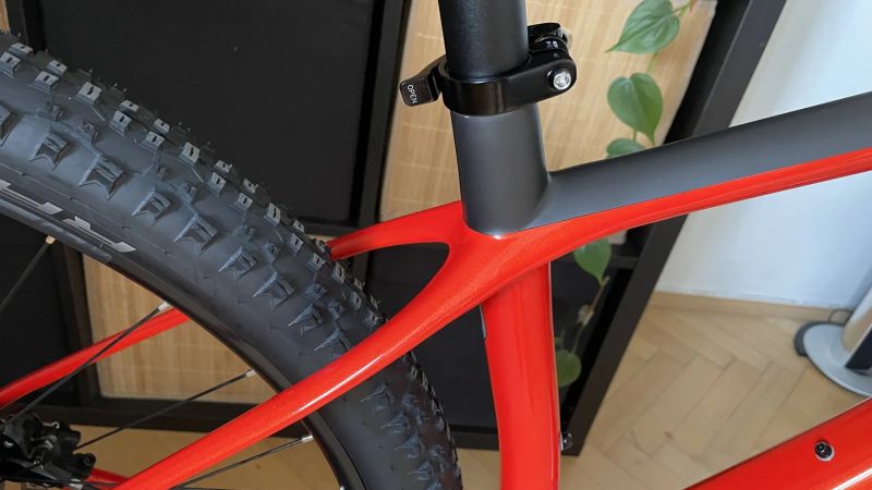 Scott 940 carbon Red / vel.M / Sram Eagle 1x12 / zánovní