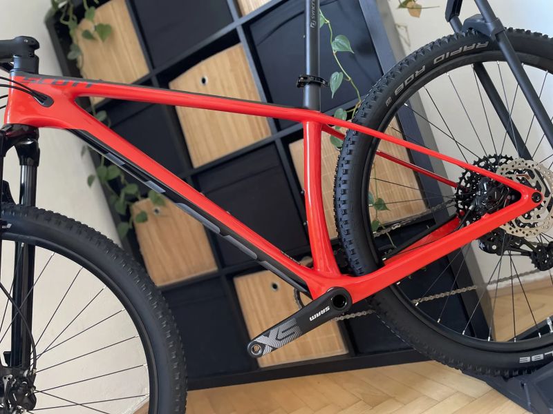 Scott 940 carbon Red / vel.M / Sram Eagle 1x12 / zánovní