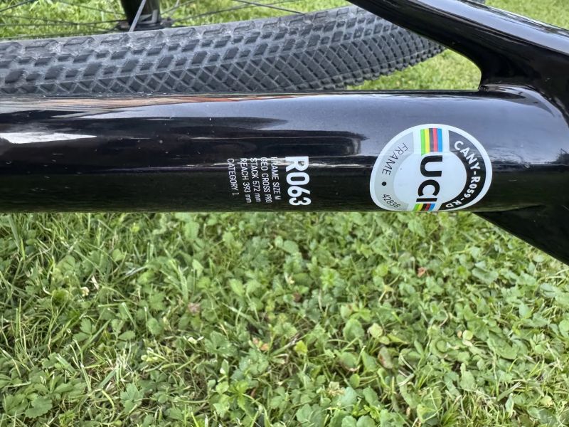 Canyon Inflite, Sram XPLR, Zipp 303s