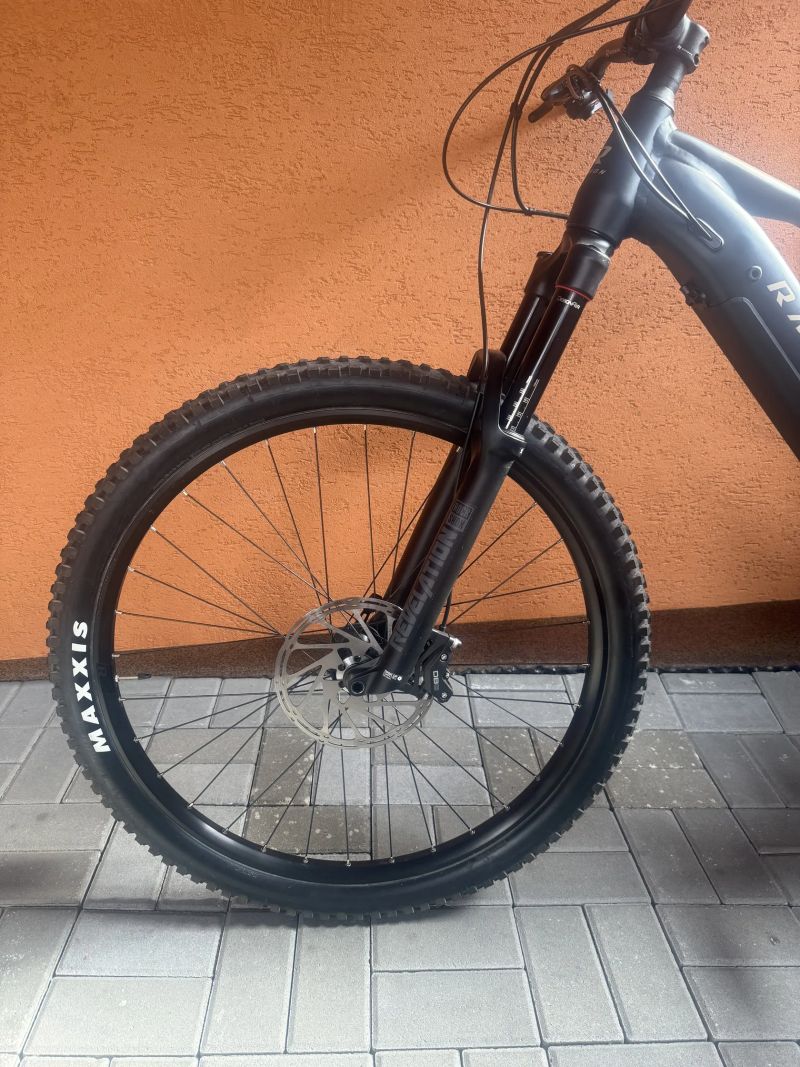 Raymon 150E 9.0SE