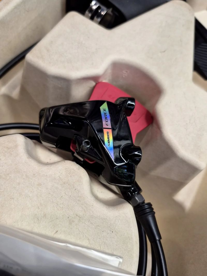 SRAM FORCE páky