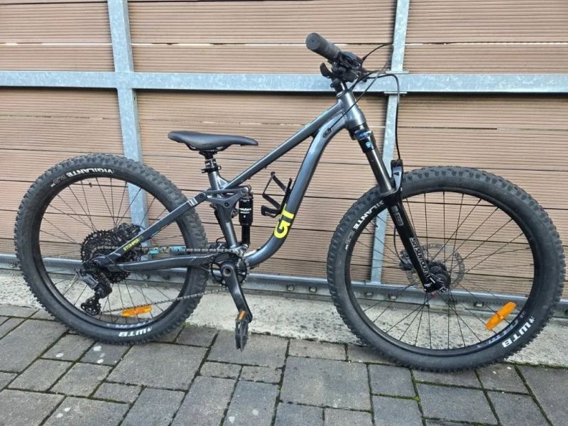 GT STOMPER 26" FS ACE - pro juniory