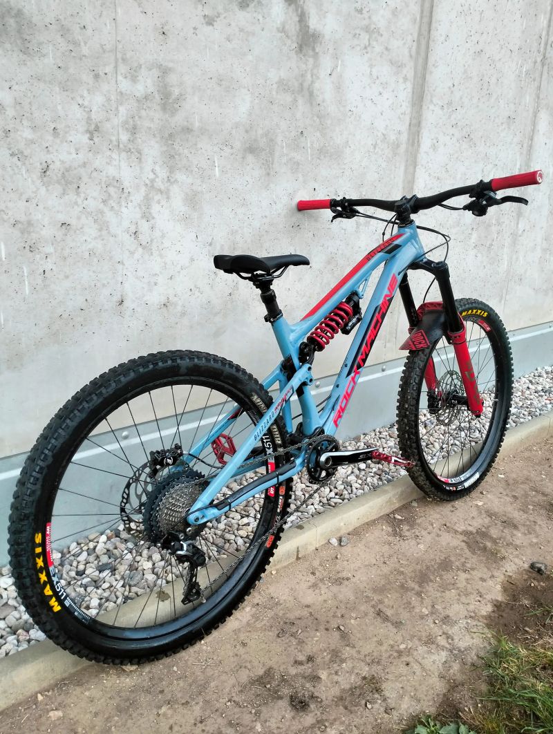 Enduro kolo | RockMachine Blizzard | TOP