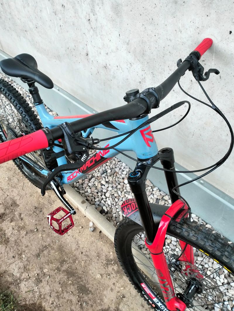 Enduro kolo | RockMachine Blizzard | TOP