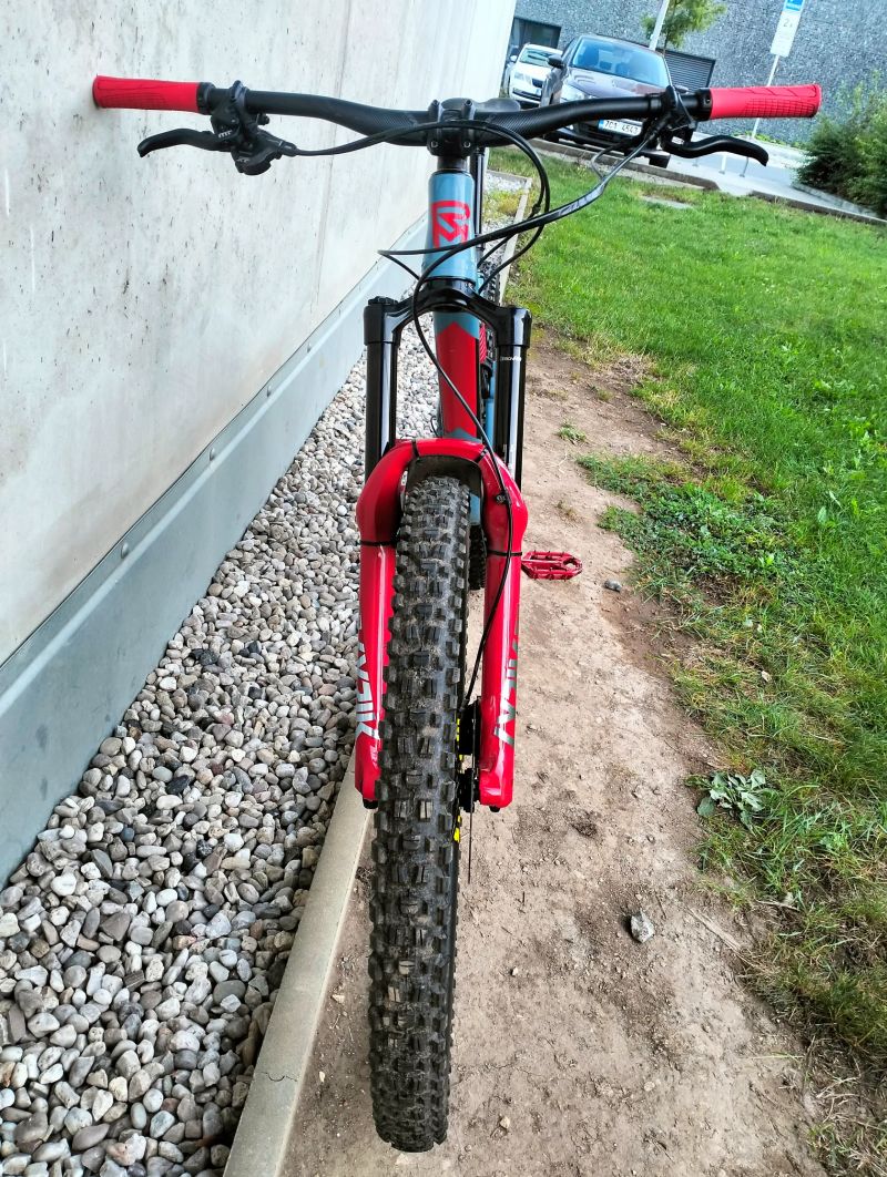 Enduro kolo | RockMachine Blizzard | TOP