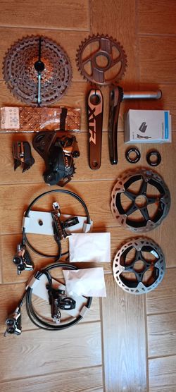 1x12 sada Shimano XTR Di2 M9200 + brzdy XTR