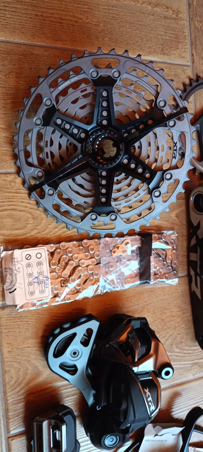 1x12 sada Shimano XTR Di2 M9200 + brzdy XTR