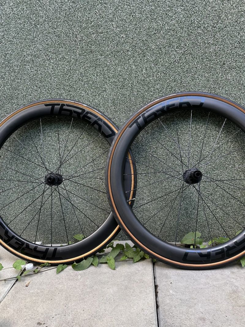 Thread Carbon DT swiss 240