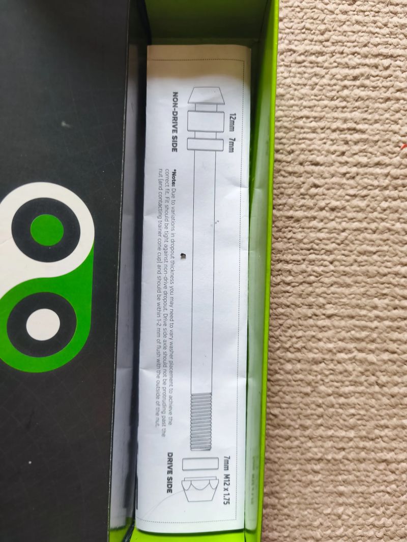 Prodám pevnou osu Kinetic Traxle 