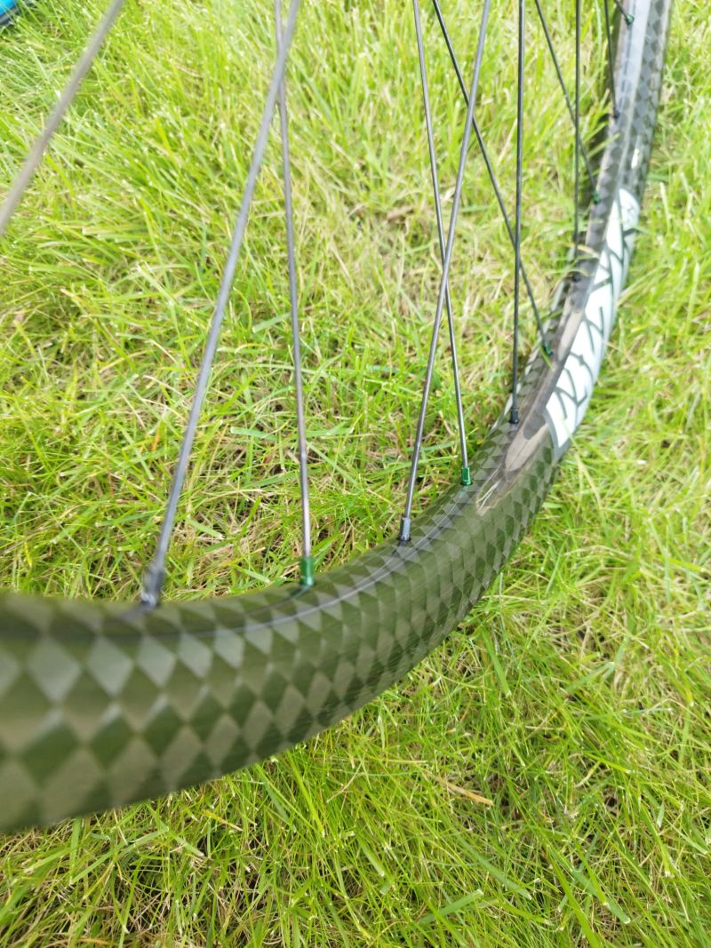 Zapletená kola Light Bicycle, Dtswiss, Novatec 29" boost 110x15/148x12