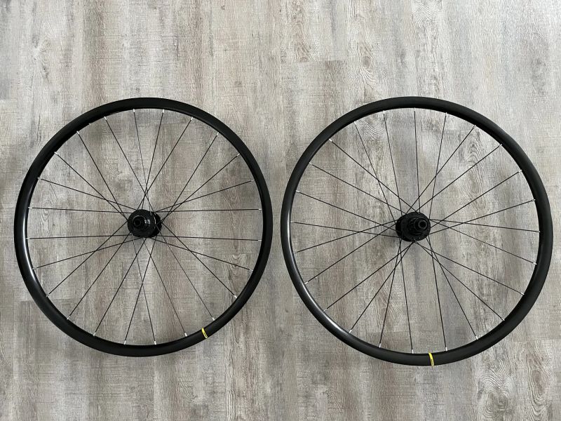 Mavic Aksium CL Disc (HG)